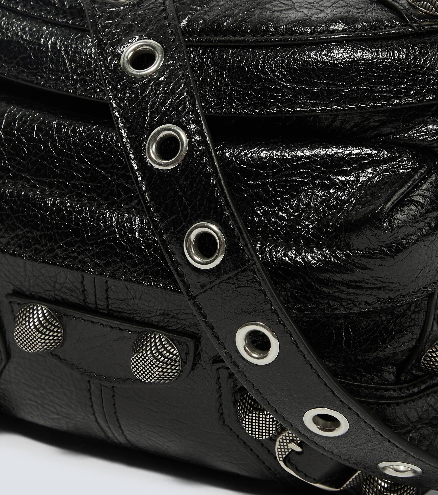 Le Cagole leather belt bag - 6