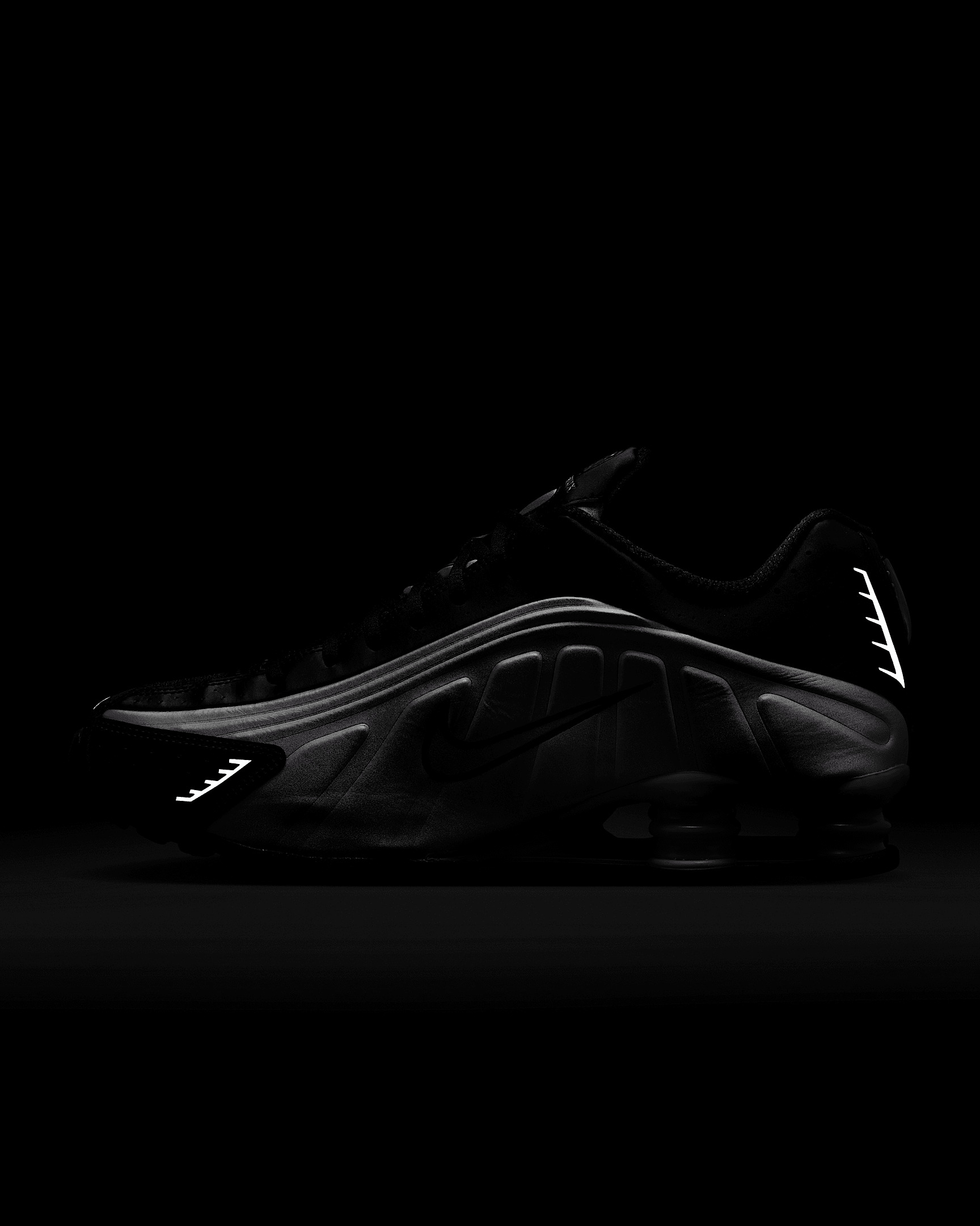 Nike Shox R4 Men's Shoes - 12