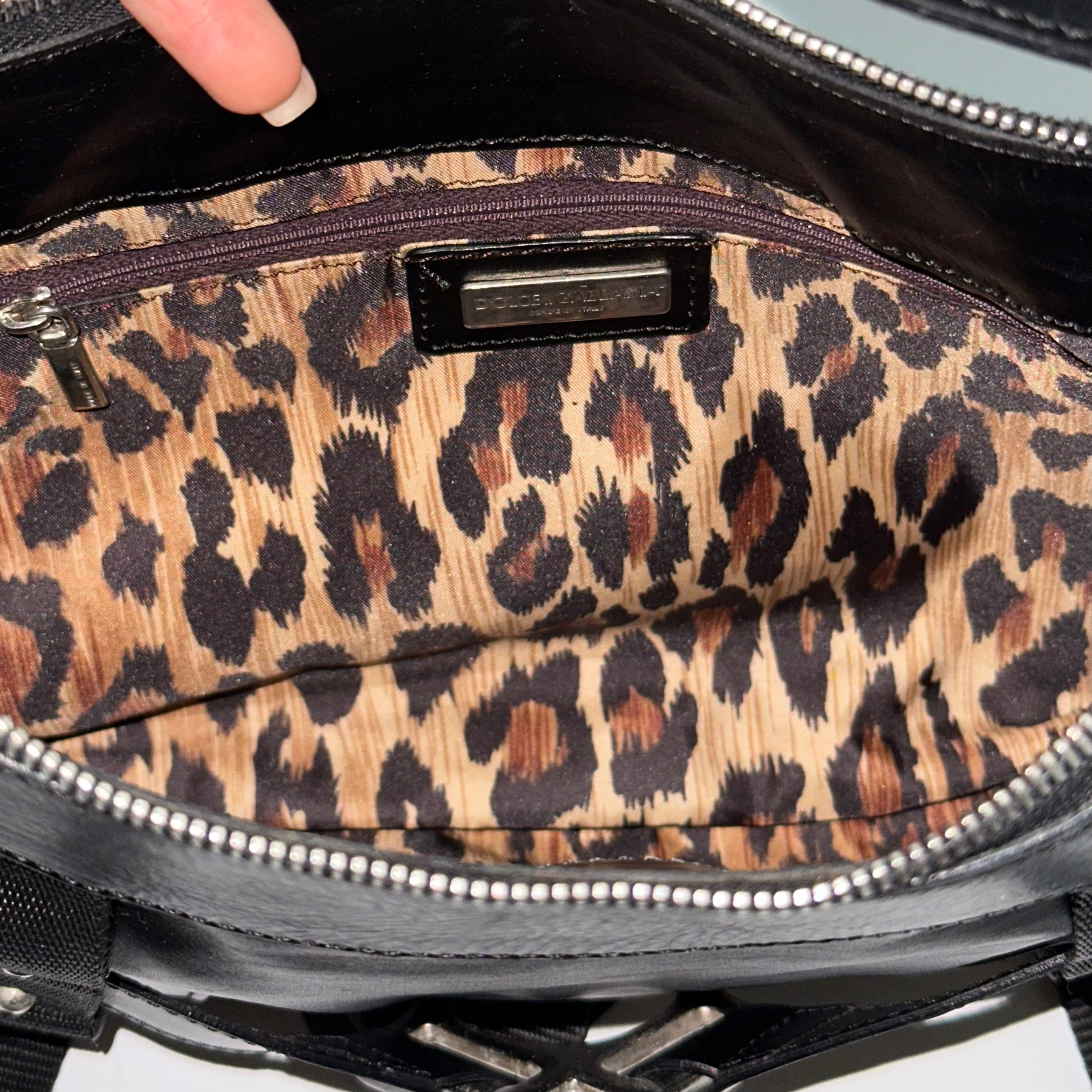DOLCE&GABBANA Fall Winter 2003 Bondage Leather Shoulder Bag - 8