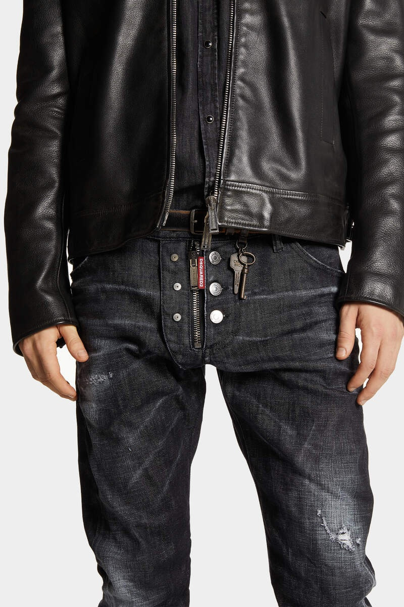 BLACK EASY WASH SEXY TWIST JEANS 5