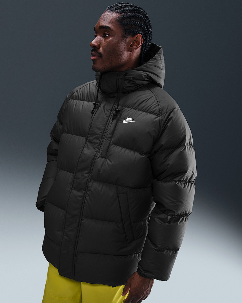 Nike Sportswear Club Men's Therma-FIT Parka 1