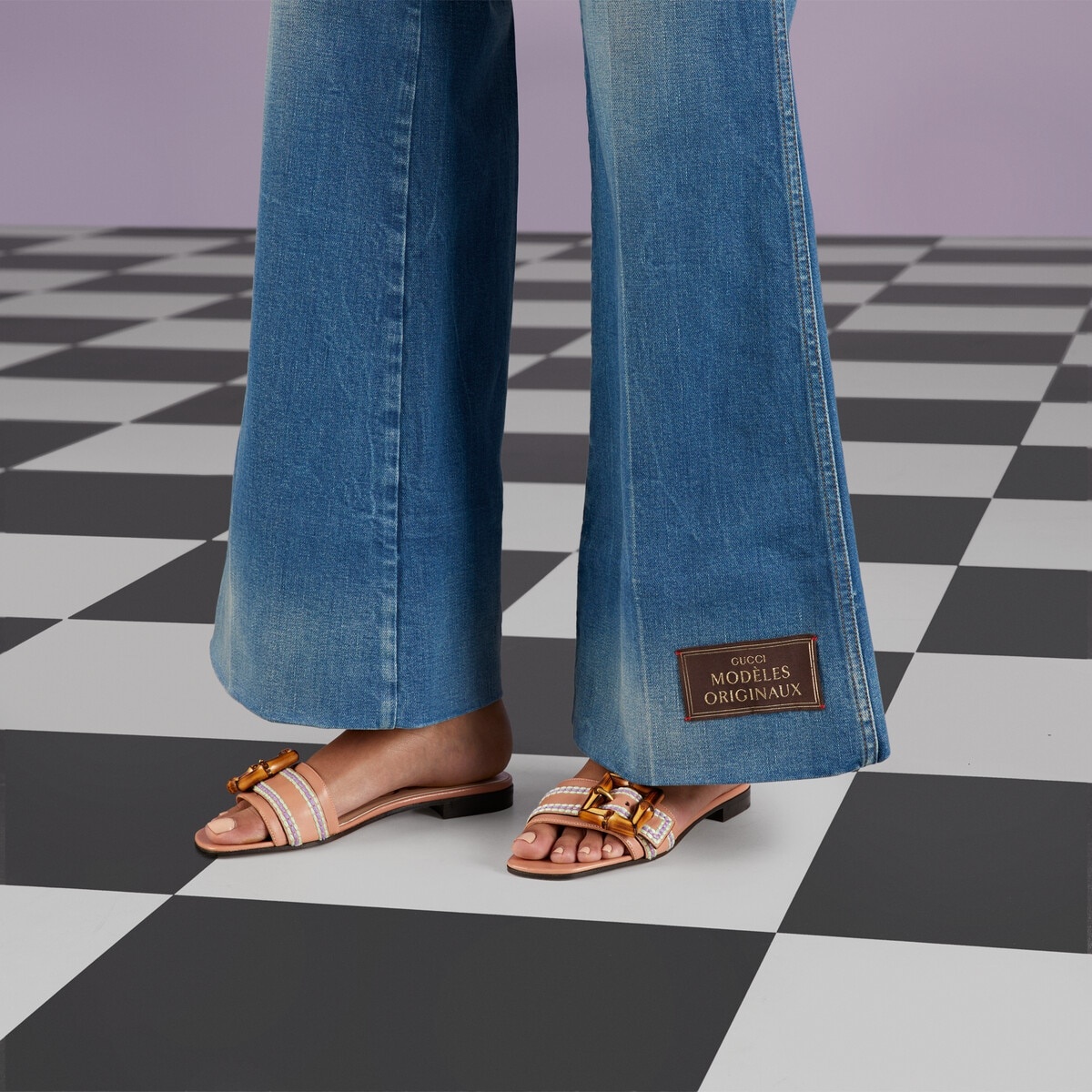Women's slide sandal with bamboo buckle - 3