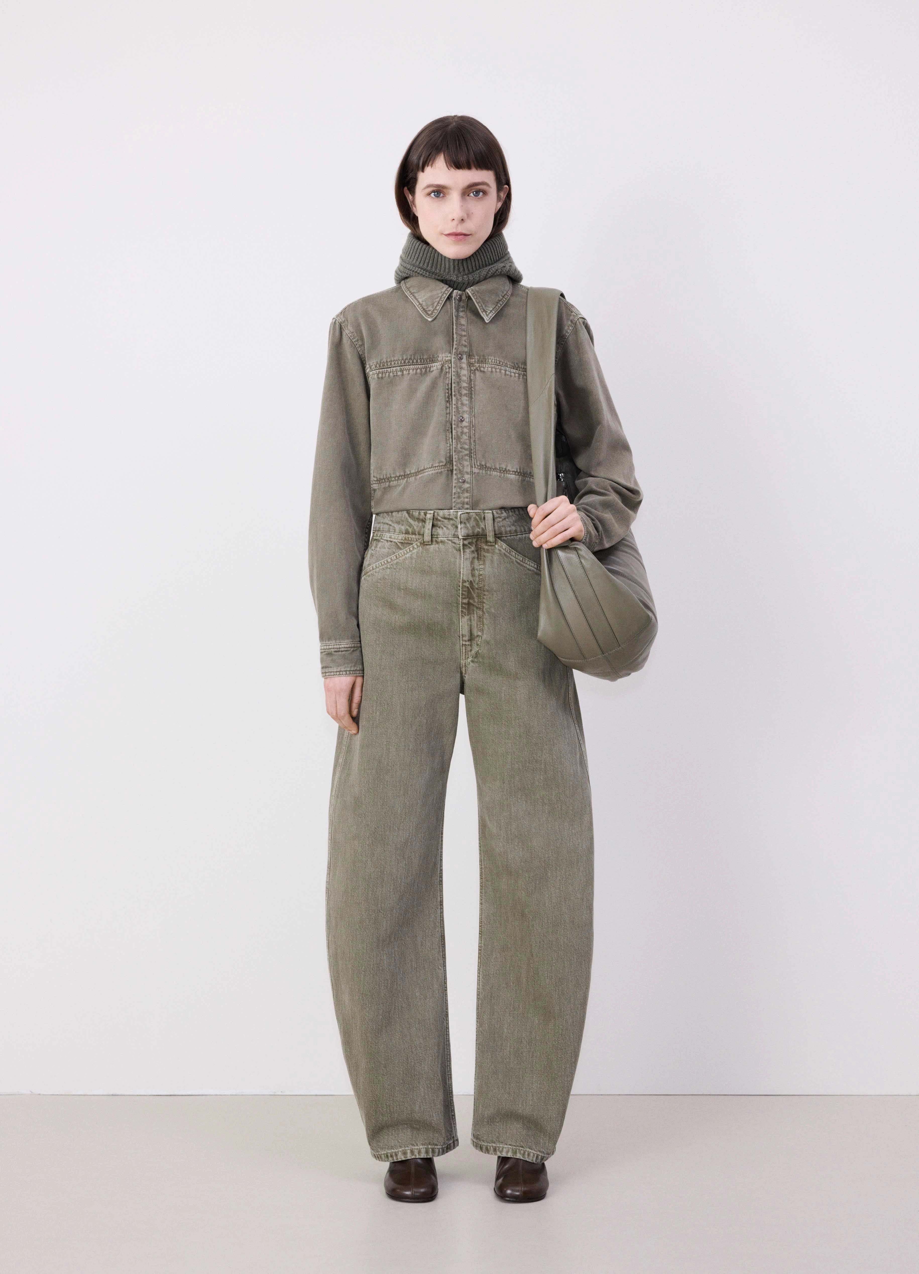 HIGH WAISTED CURVED PANTS - 4