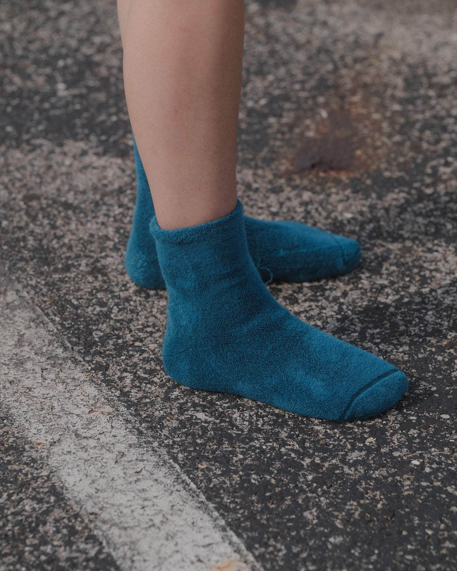 Buckle Overankle Socks - Textured Organic Cotton - 4