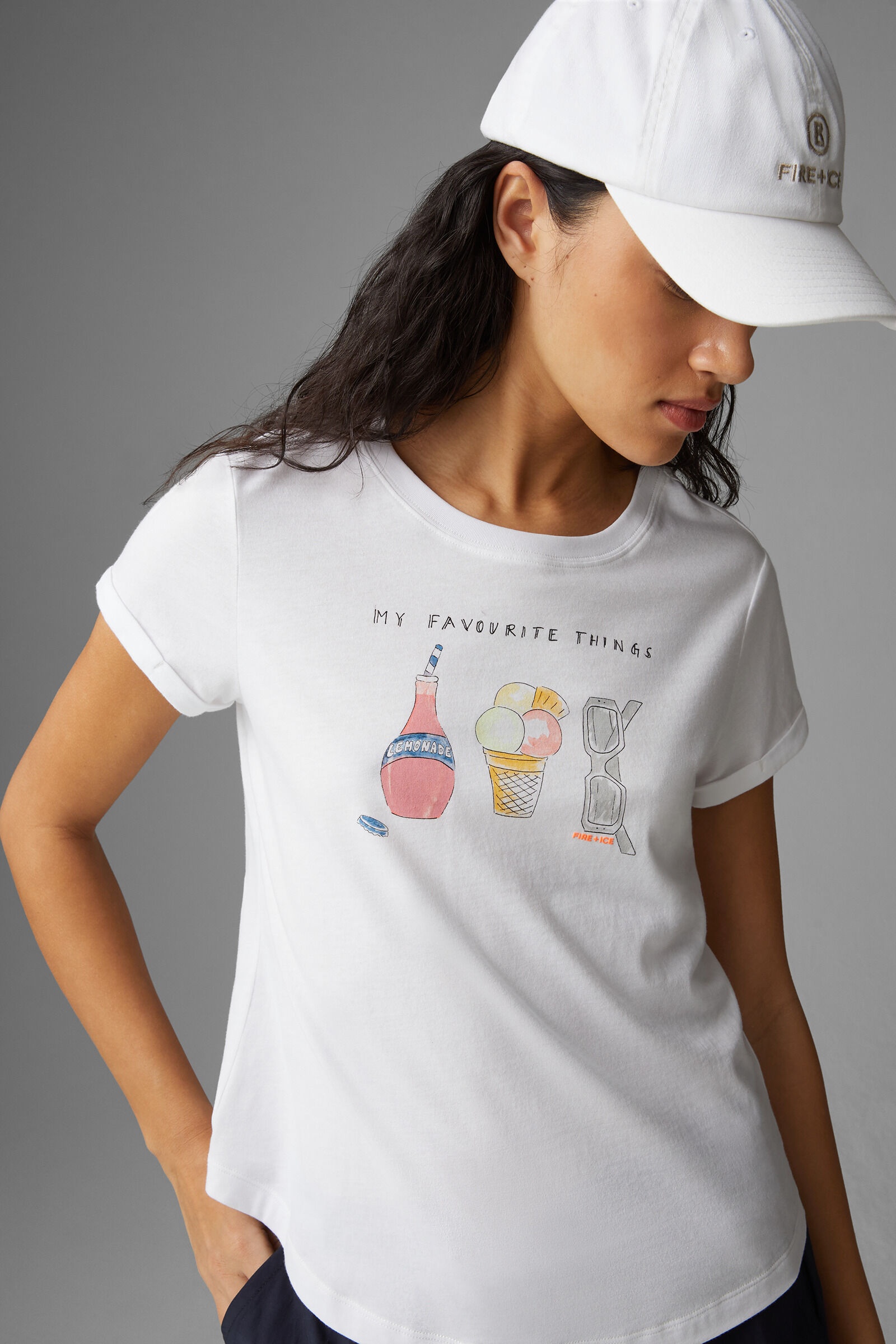 Debra T-shirt in White - 2