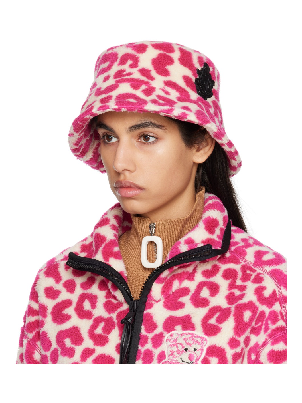 1 Moncler JW Anderson Pink Teddy Bucket Hat - 4
