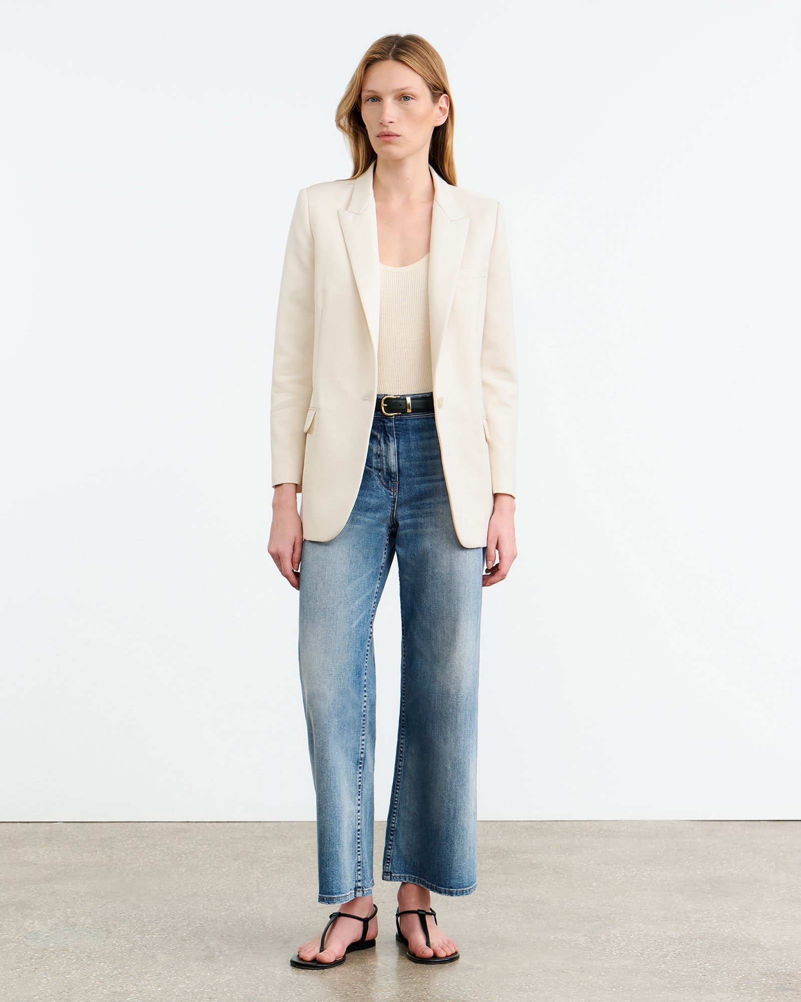 DIANE BLAZER - 5