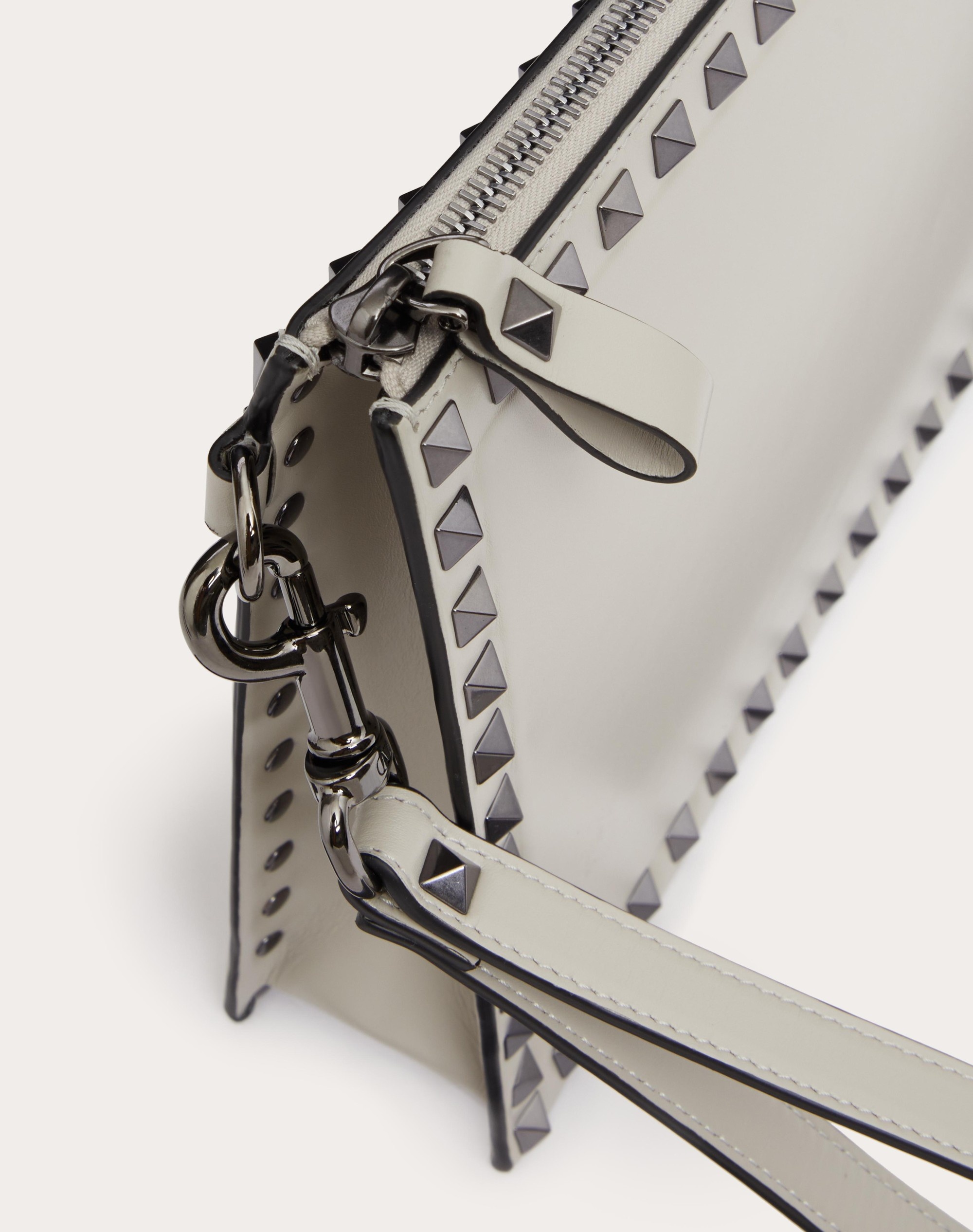 ROCKSTUD CALFSKIN POUCH - 8