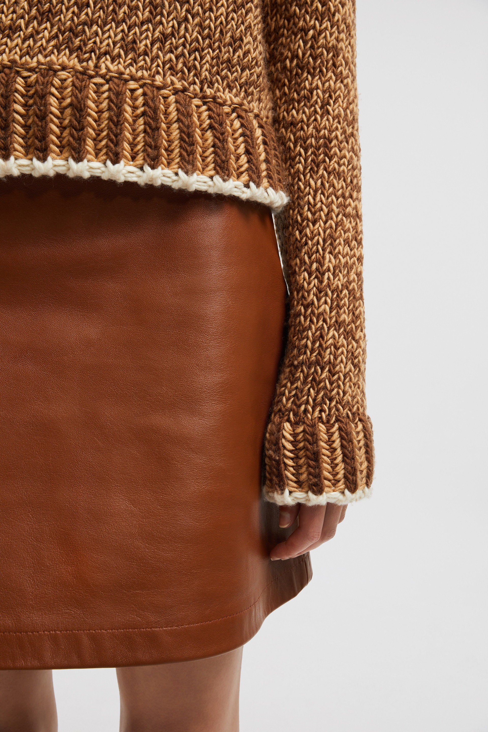 Wool Blend Turtleneck Sweater - 7