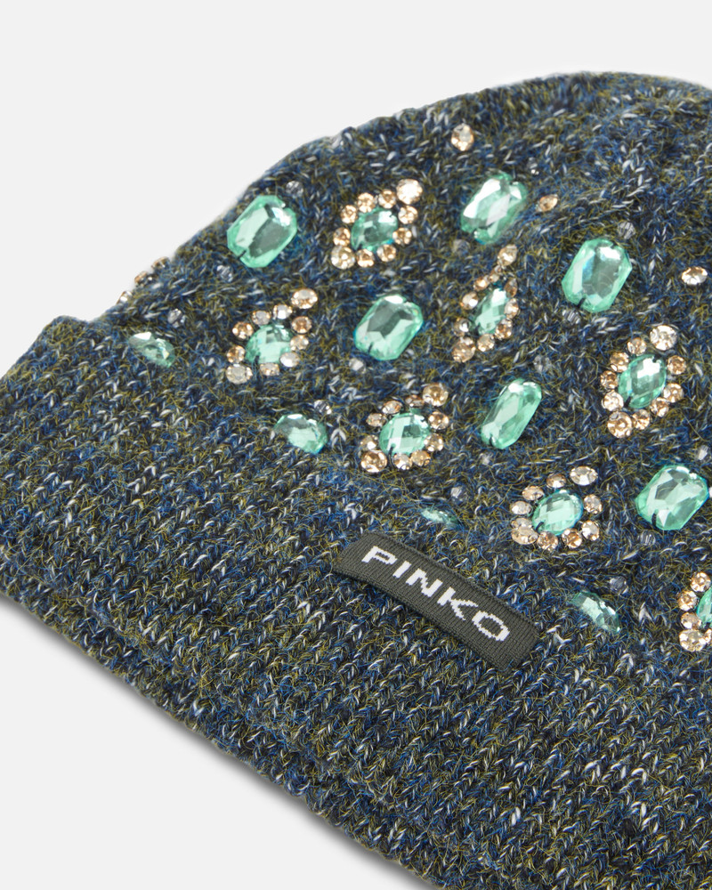 WINTER HAT WITH CHATONS 3