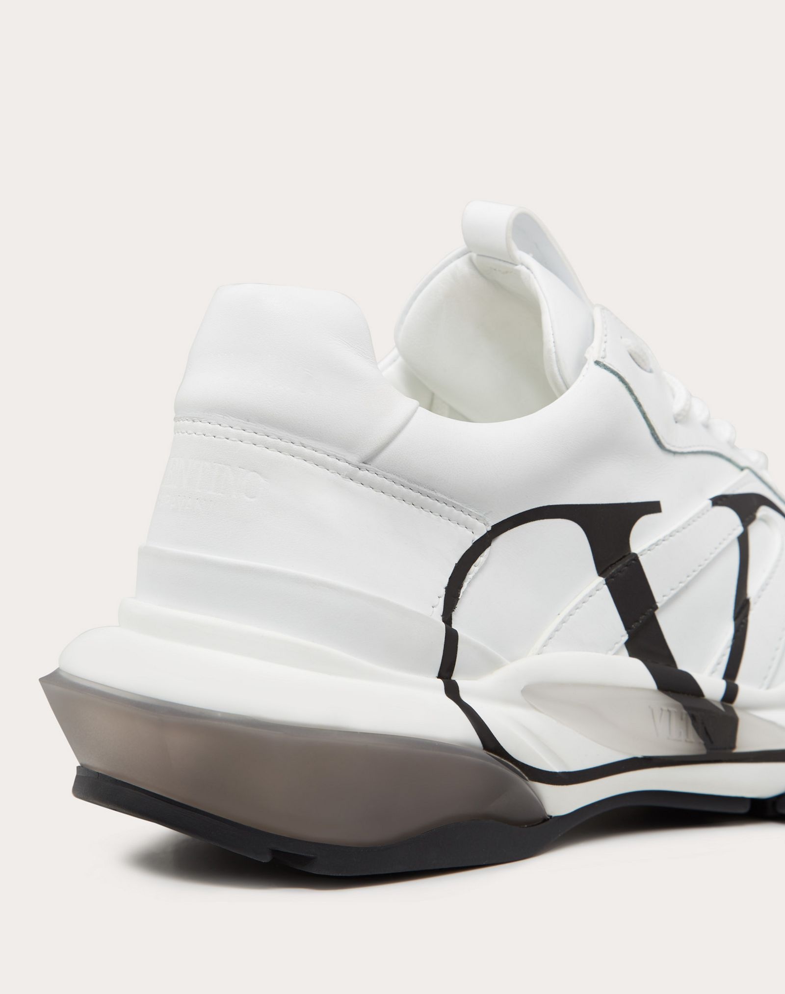 VLogo Signature BOUNCE Calfskin Sneaker - 5