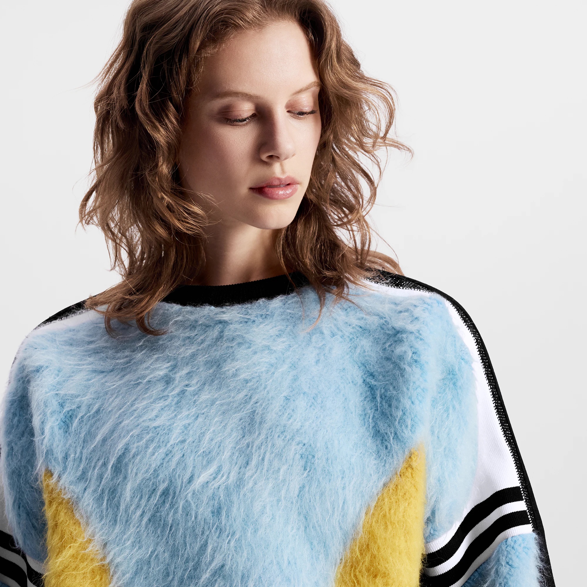 Sporty Color-Block Pullover - 2