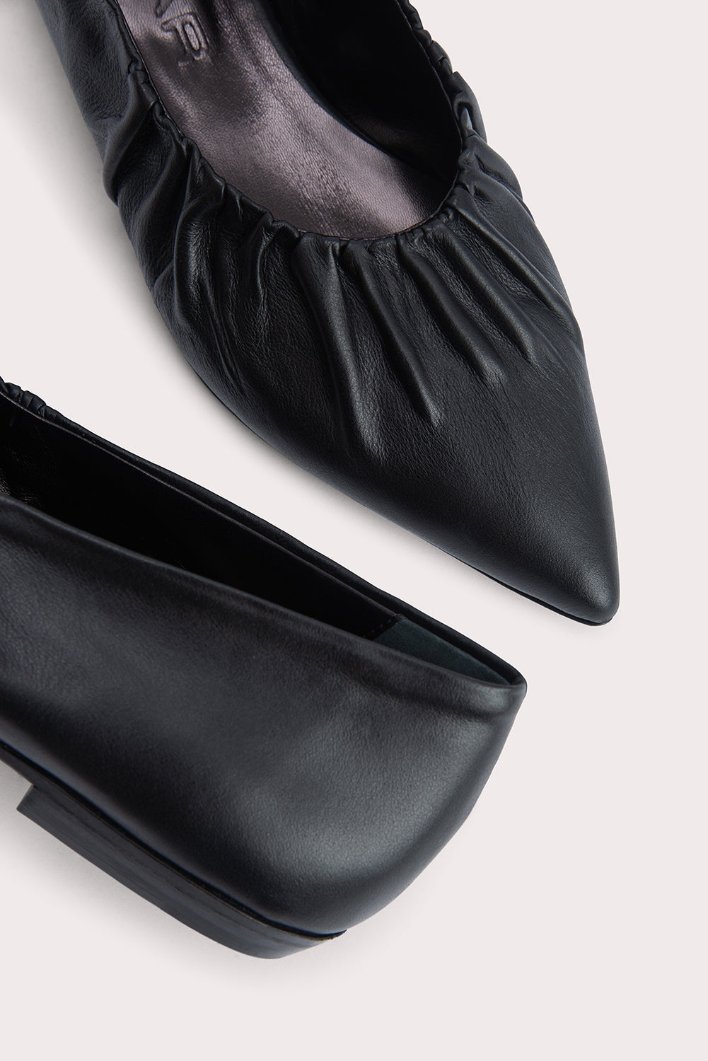 Regina Black Nappa Leather - 4