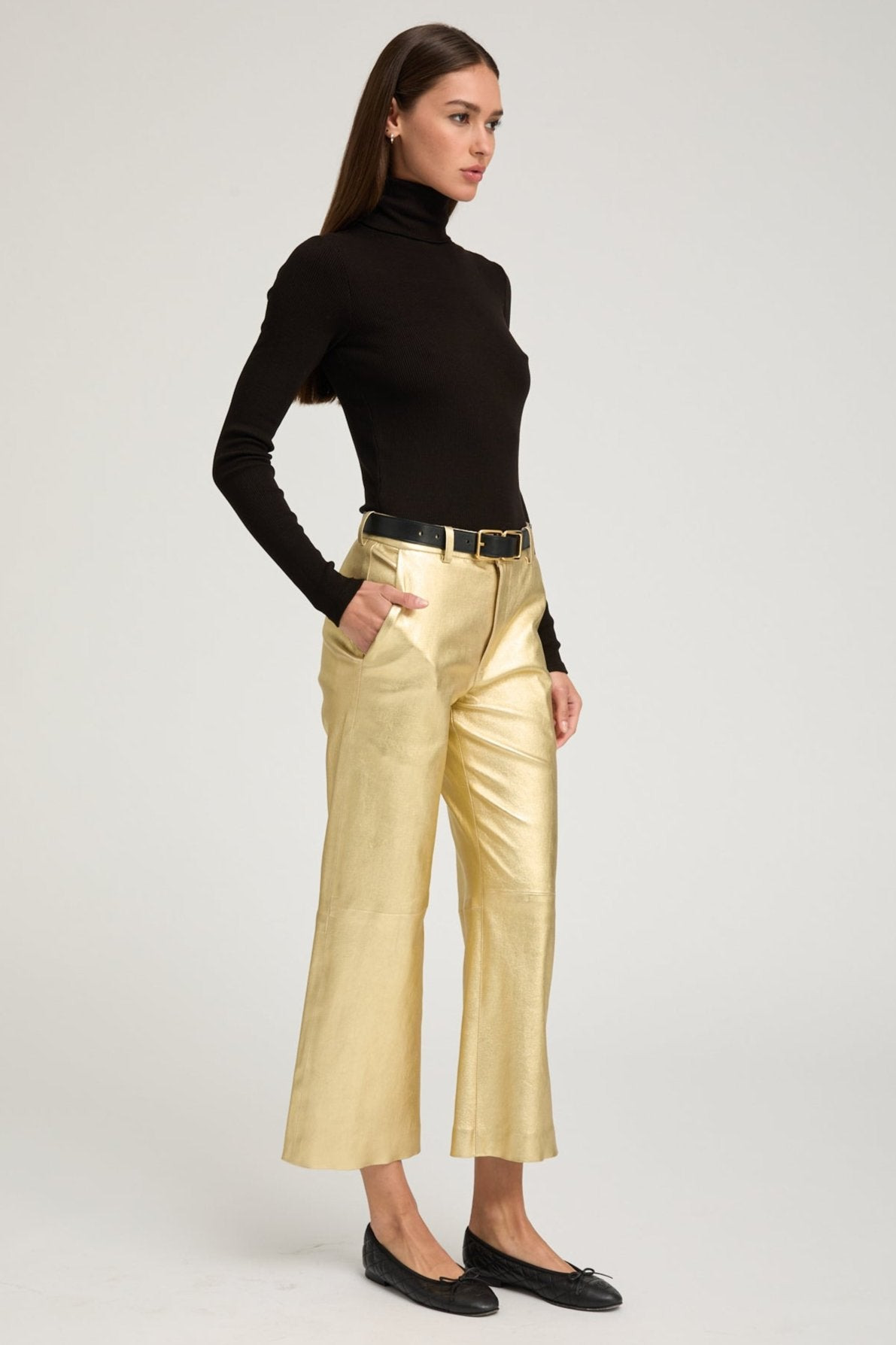 BLACK RIB LONG SLEEVE TURTLENECK - 2
