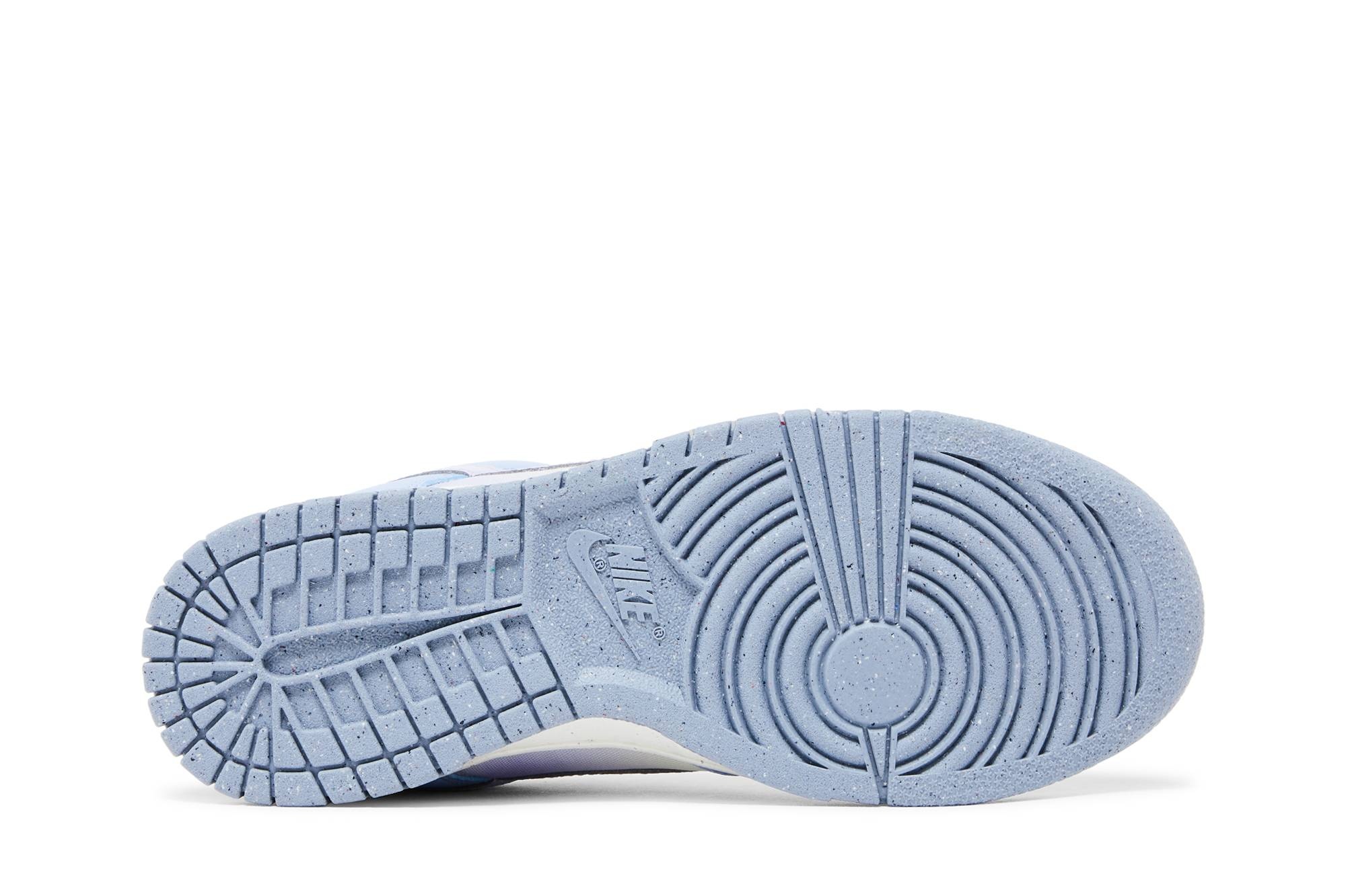 Wmns Dunk Low 'Blue Airbrush' - 4