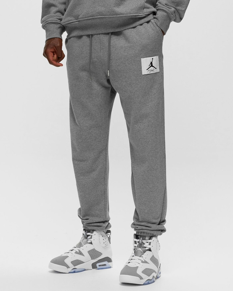 Jordan Essentials Fleece Pants outlook