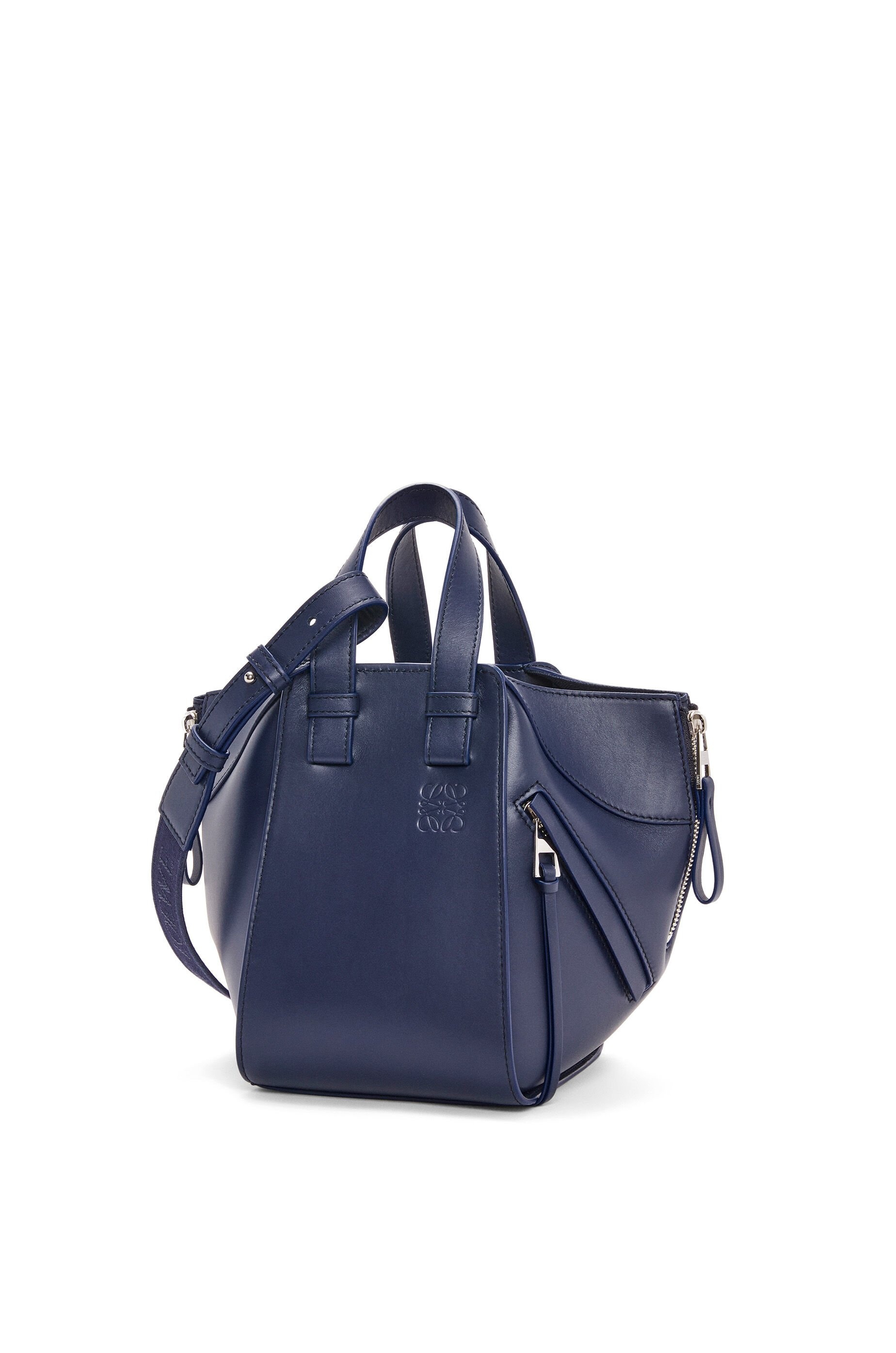 Compact Hammock bag in satin calfskin - 4