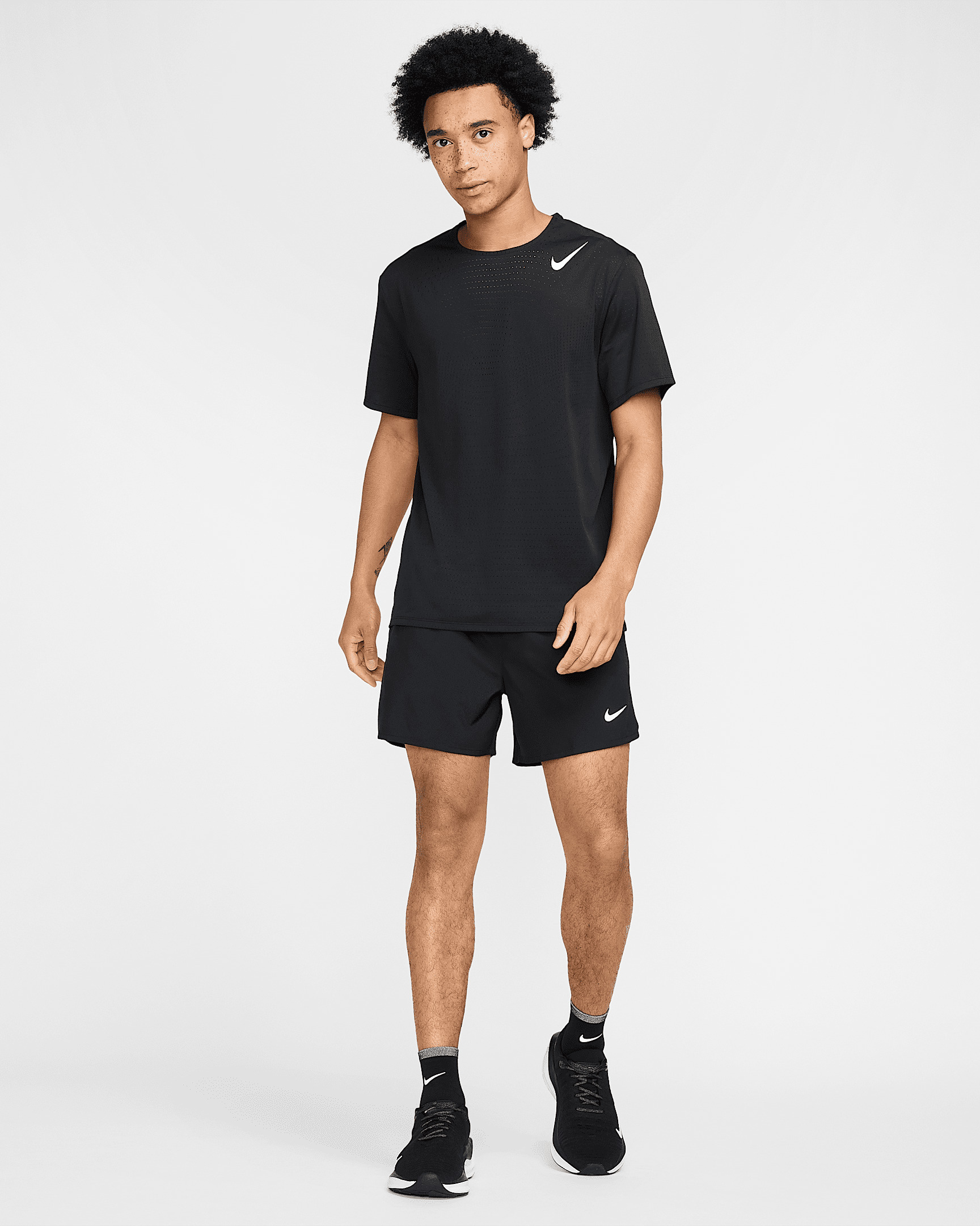 Nike AeroSwift Men's Dri-FIT ADV Short-Sleeve Running Top - 5