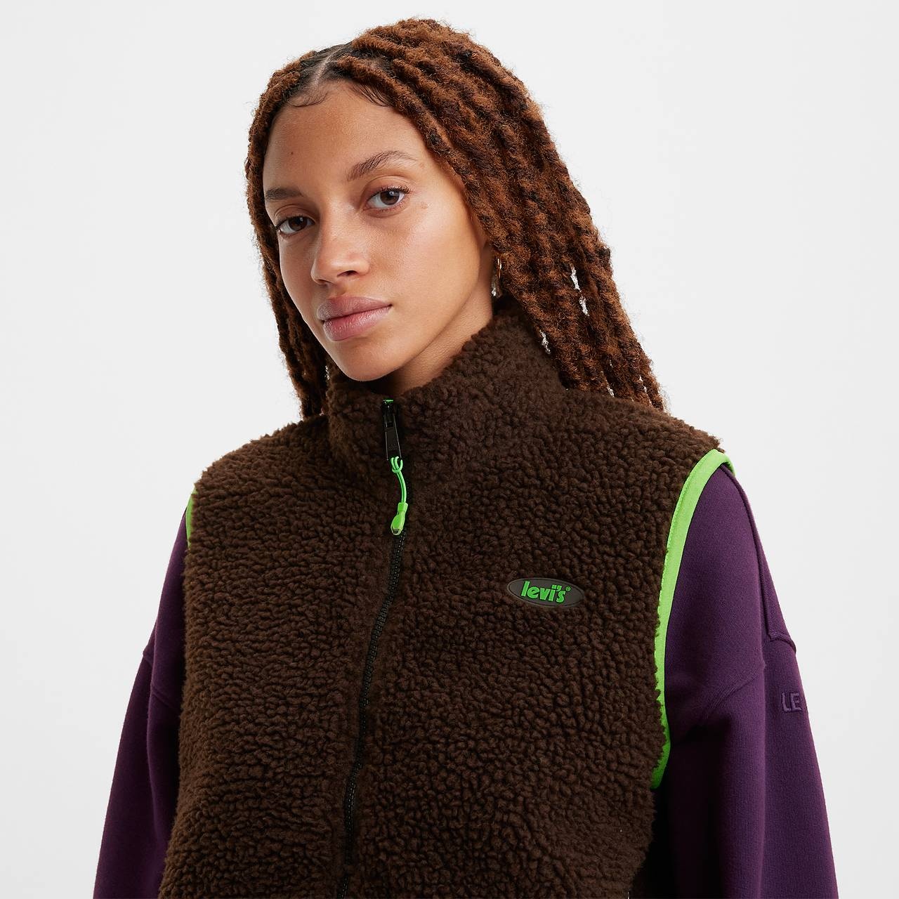 SUPER FLUFF SHERPA VEST - 4