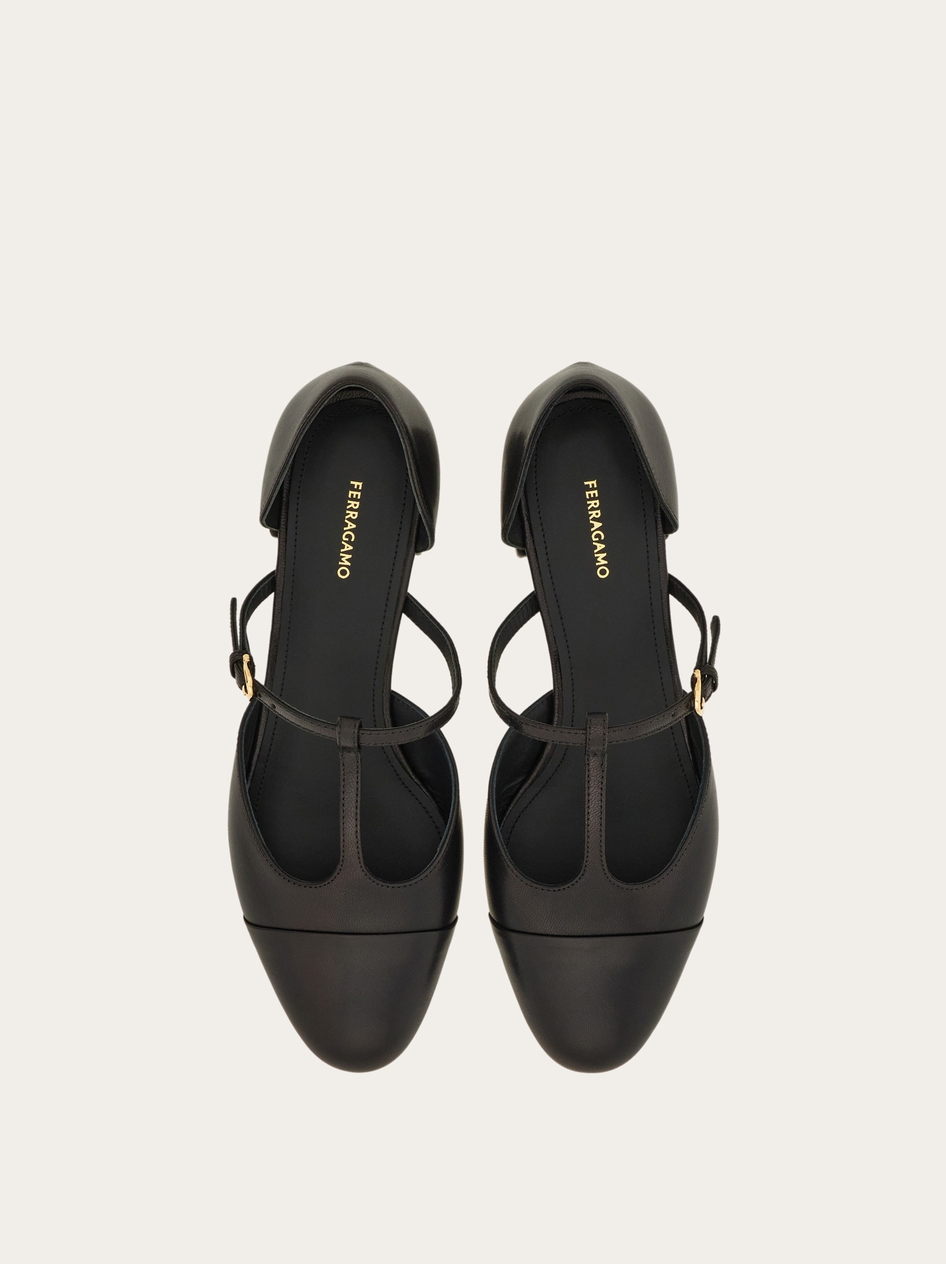 FERRAGAMO T-strap ballet shoe | REVERSIBLE