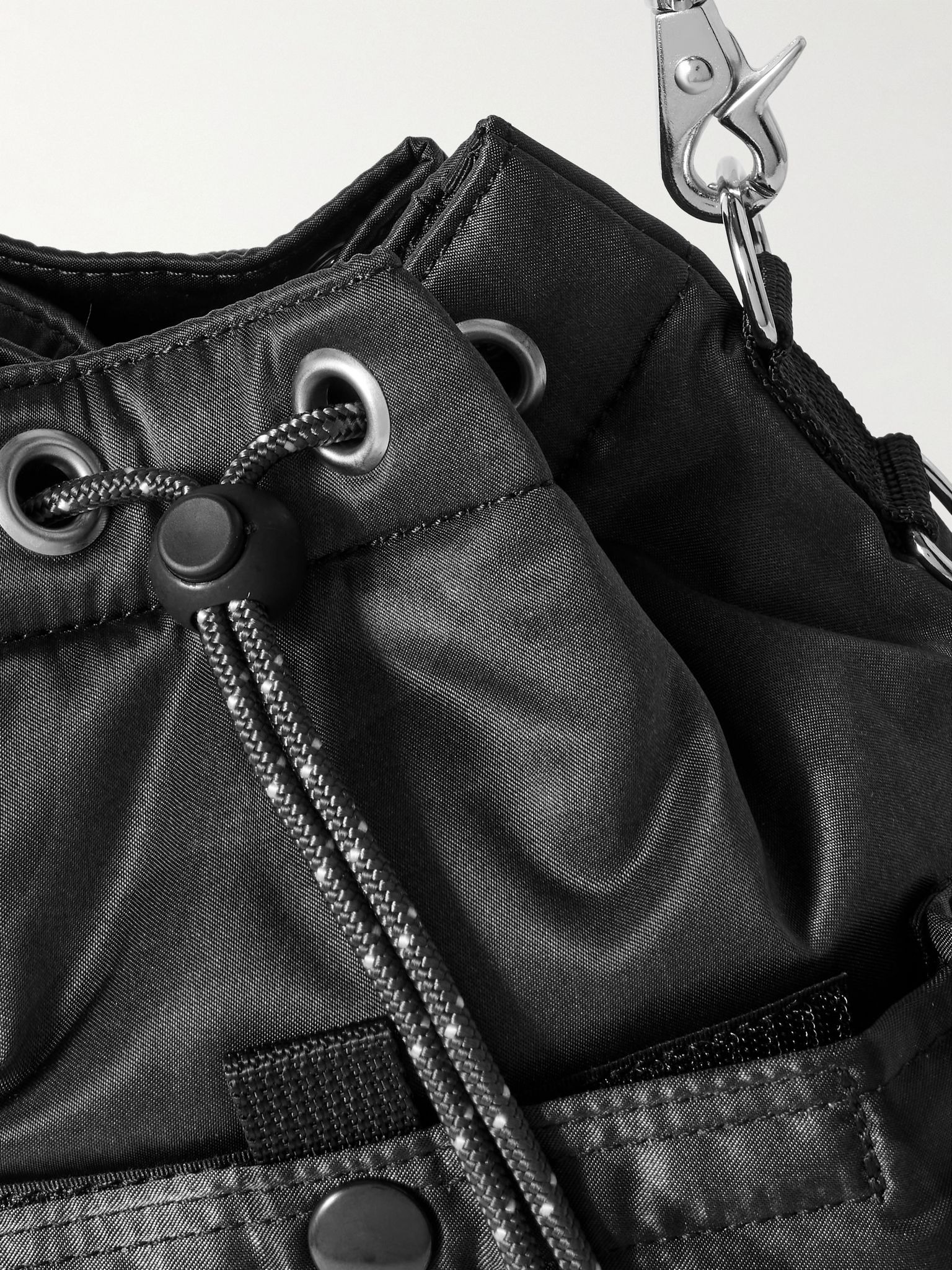 Balloon Sac Camouflage-Print Nylon-Twill Bucket Bag Black - 4
