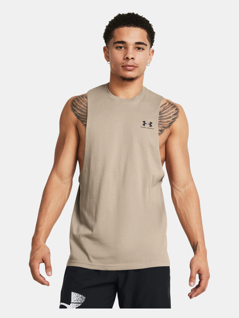 Under Armour UA Left Chest Cut-Off outlook
