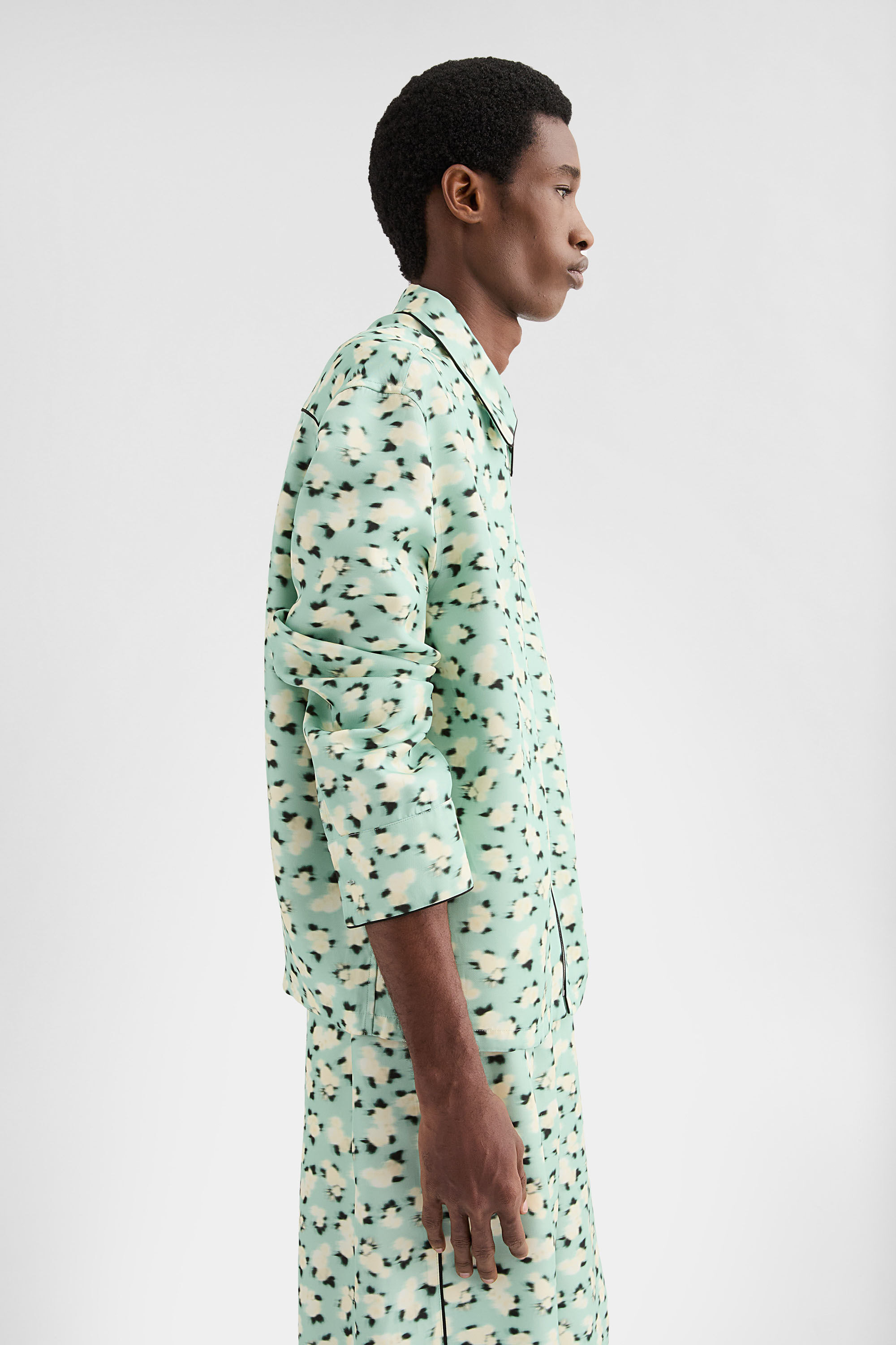 Fluid Viscose Printed Shirt - 3