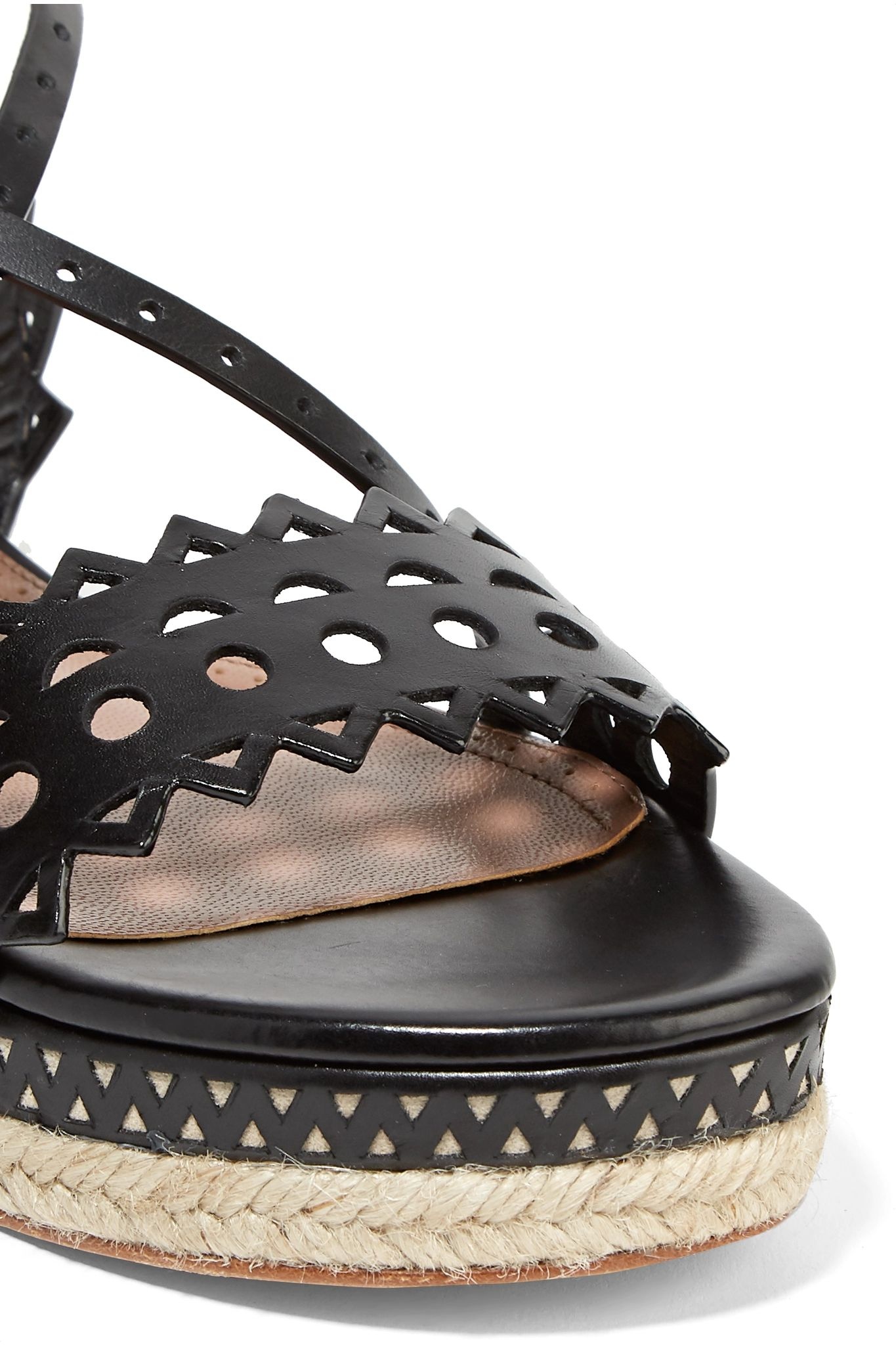 20 laser-cut leather sandals - 5