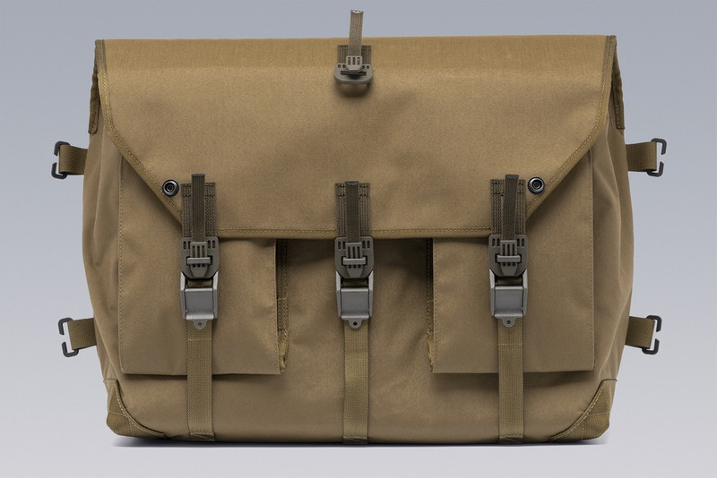 3A-5-COR Messenger Einsatztasche 1