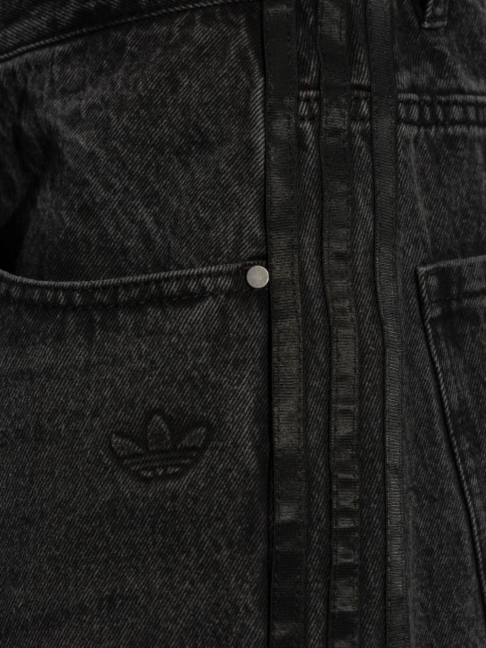 Straight Jeans - 2