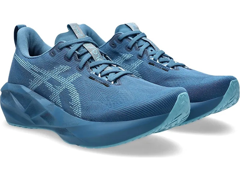 ASICS Novablast 5 - 3