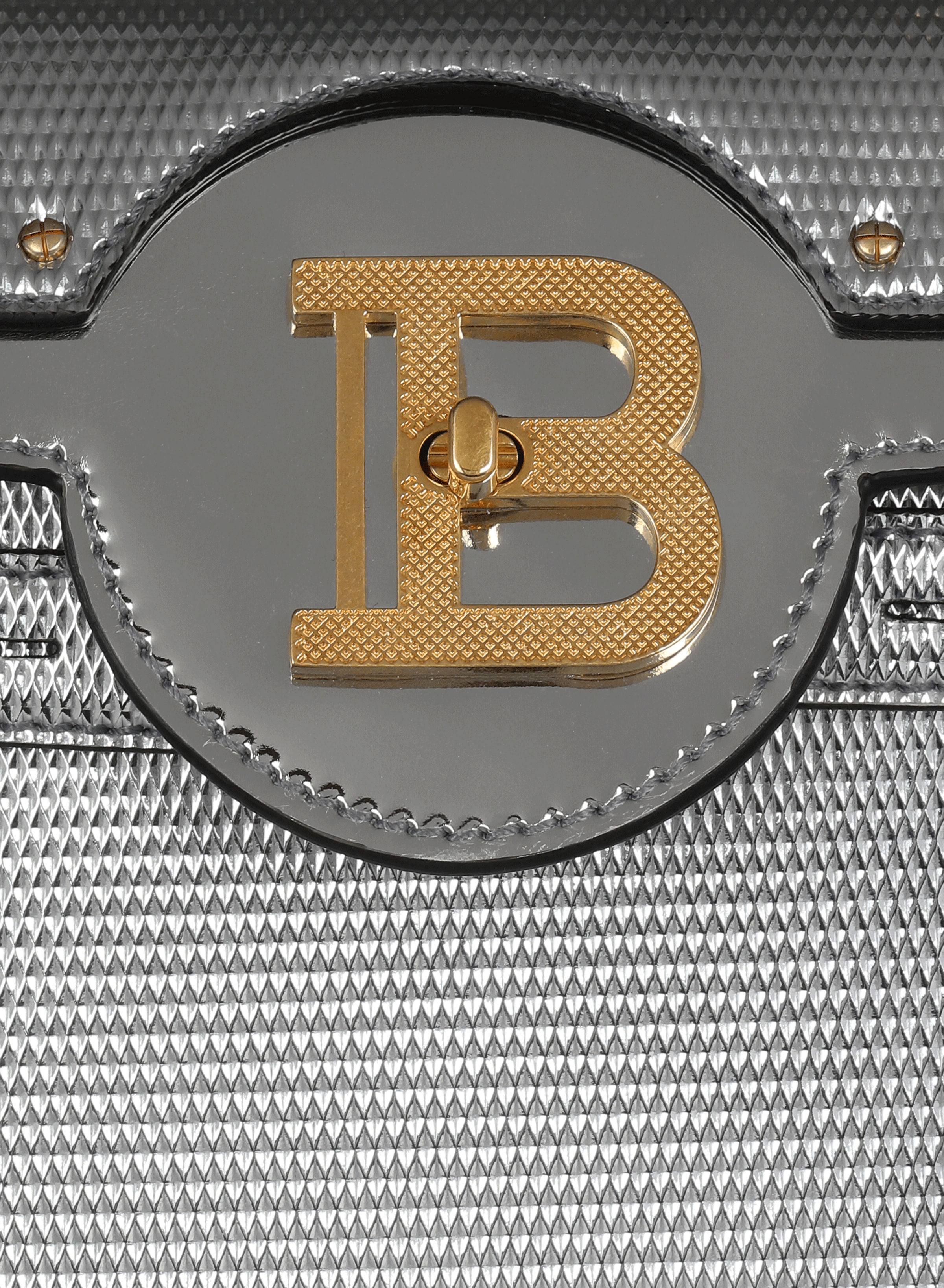 B-Buzz 23 bag in mirror-effect leather - 7