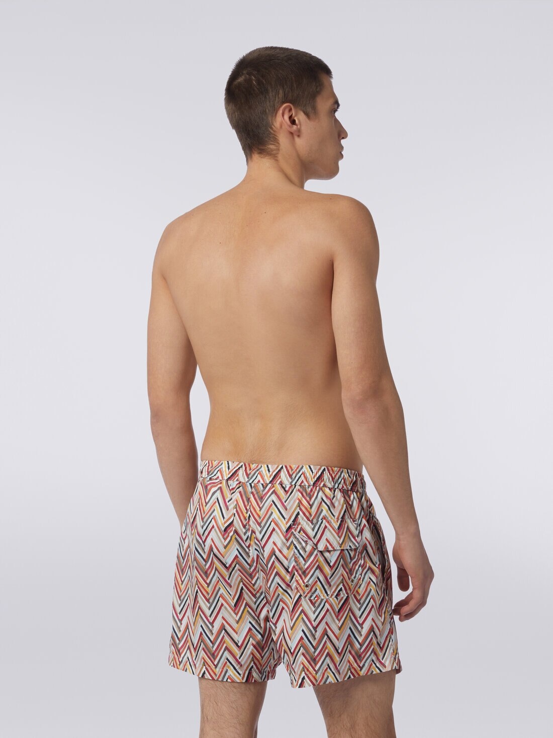 Swimming trunks with brushstroke effect zigzag print - 4