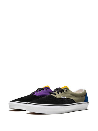 Vans Era sneakers outlook