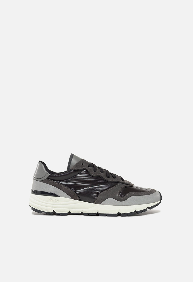 EDITION ONE RUNNER 1