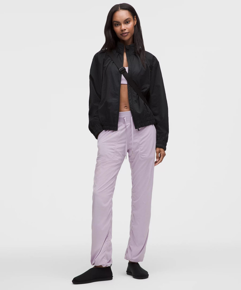 Dance Studio Mid-Rise Pant *Short 1