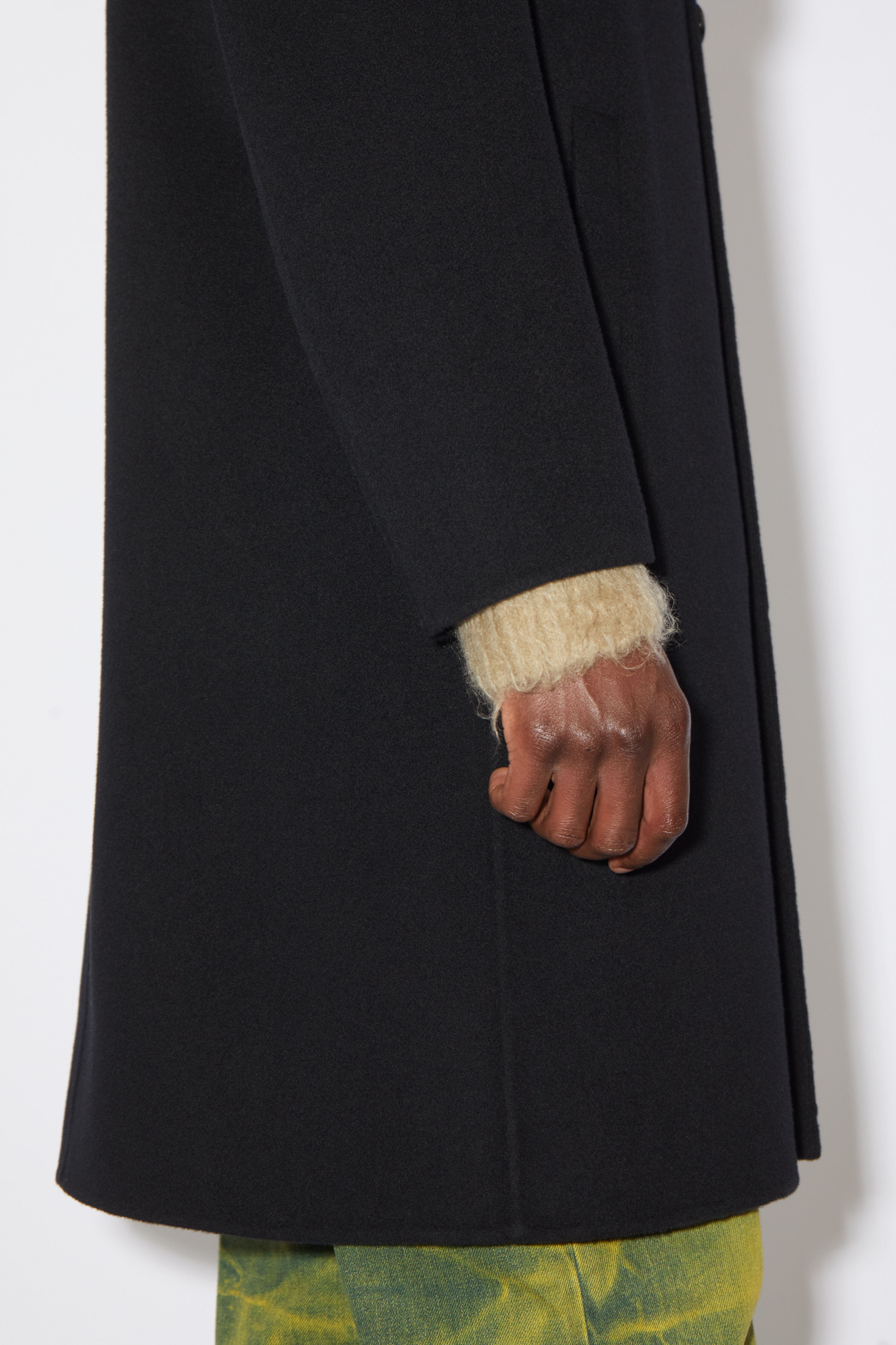 Single-breasted coat - Black - 6