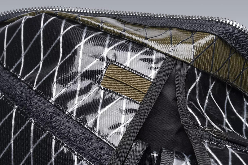 3A-1-MULTI Interops Einsatztasche Black/Olive 12