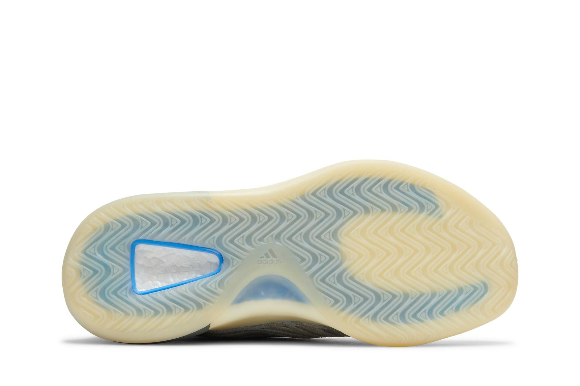 Yeezy Quantum 'Mono Carbon' - 4