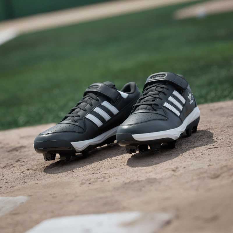 Forum TPU Baseball Cleats 7