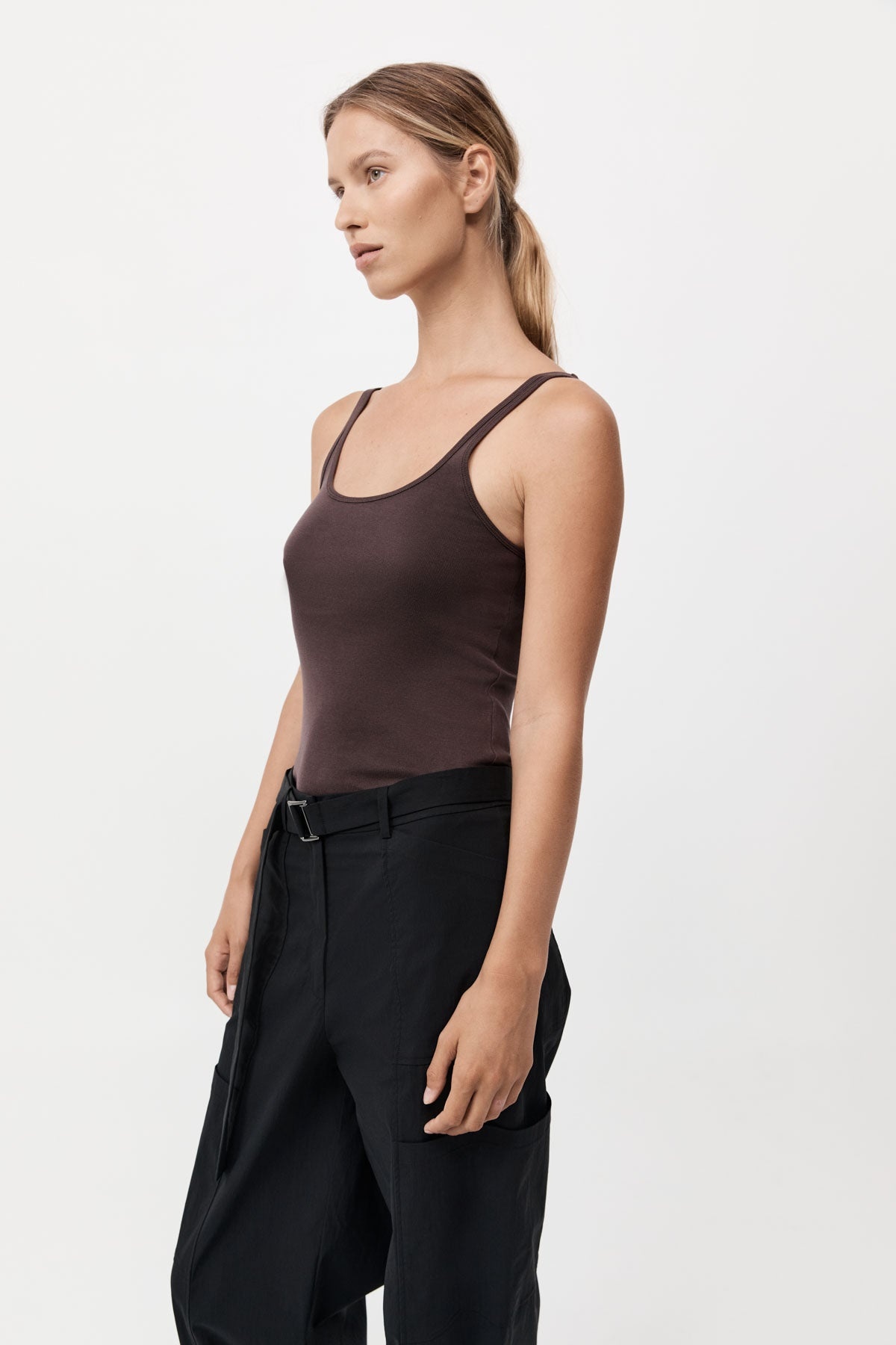 Organic Cotton Slim Scoop Tank - Raisin - 3