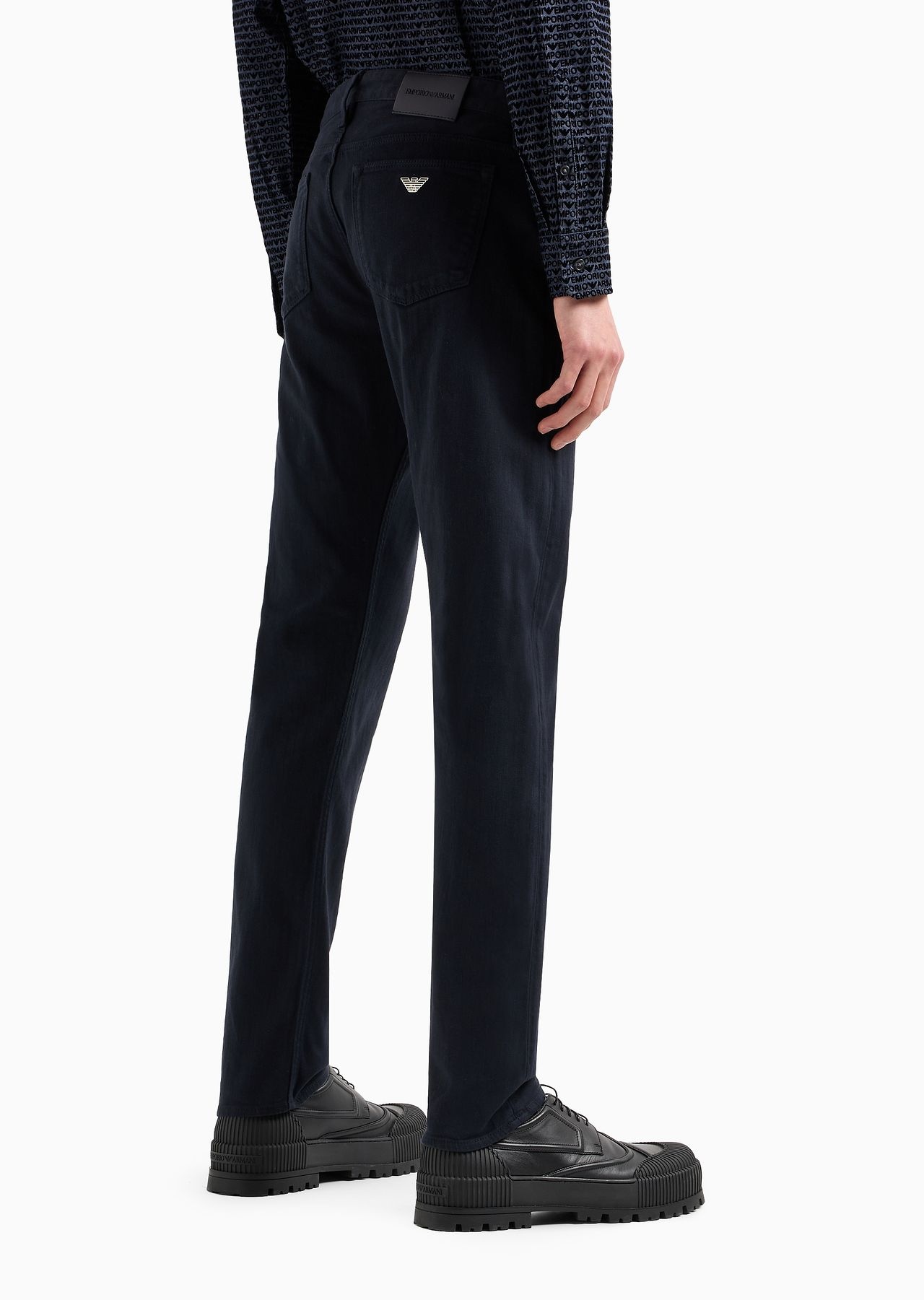 J75 Slim-fit jeans in garment-dyed comfort denim - 3