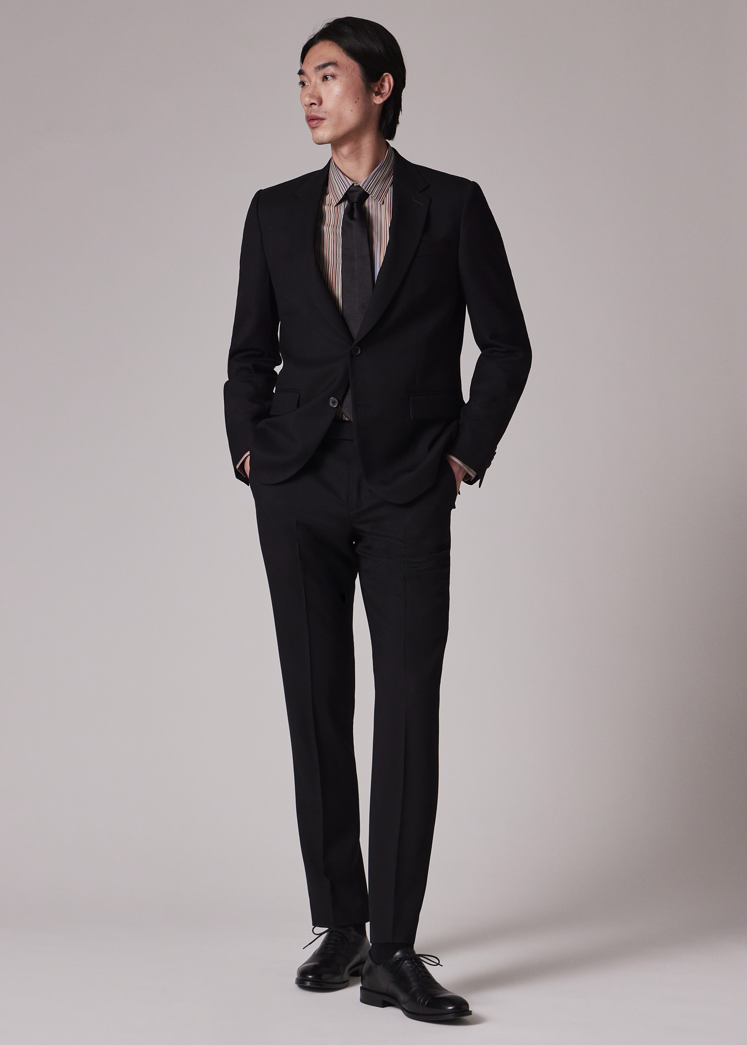 The Soho - Tailored-Fit Black Wool 'A Suit To Travel In' Blazer - 7