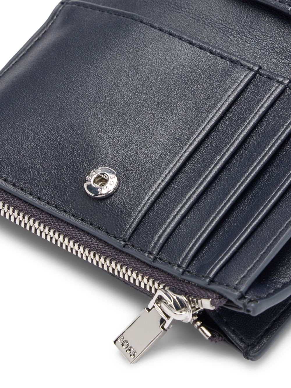 bi-fold wallet - 2