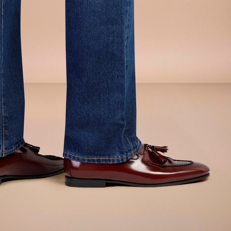 Santoni Men's burgundy leather tassel loafer outlook