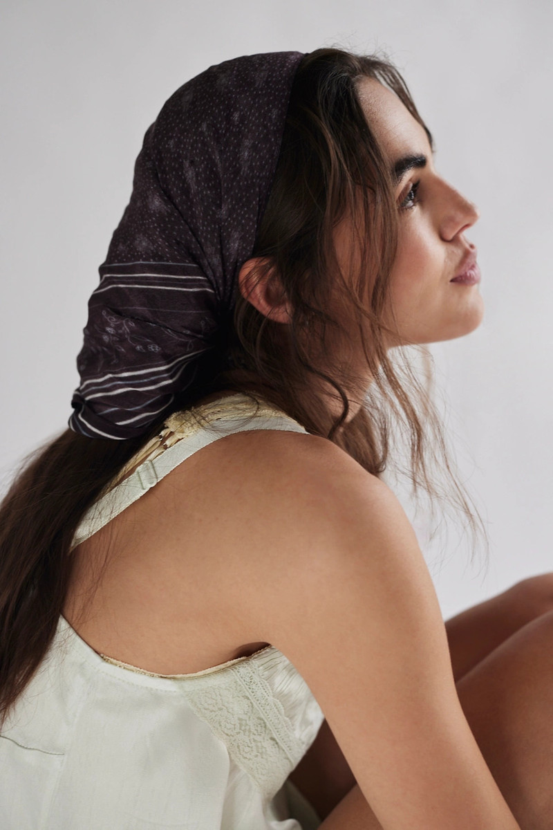 Essential Triangle Bandana 4