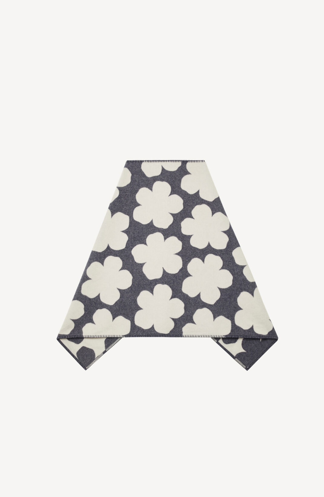 'Hana Dots' blanket - 4