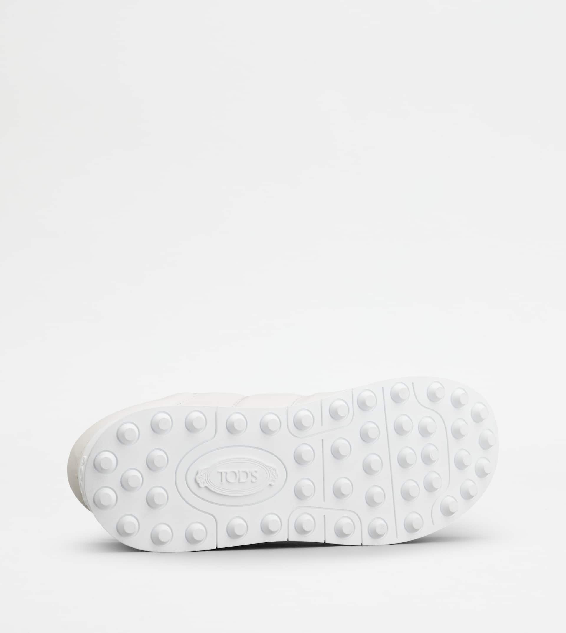 SNEAKERS IN LEATHER - WHITE - 4