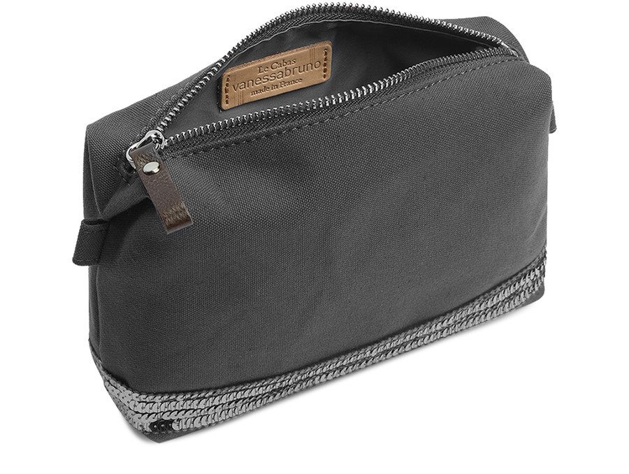 Zipped pouch - 4