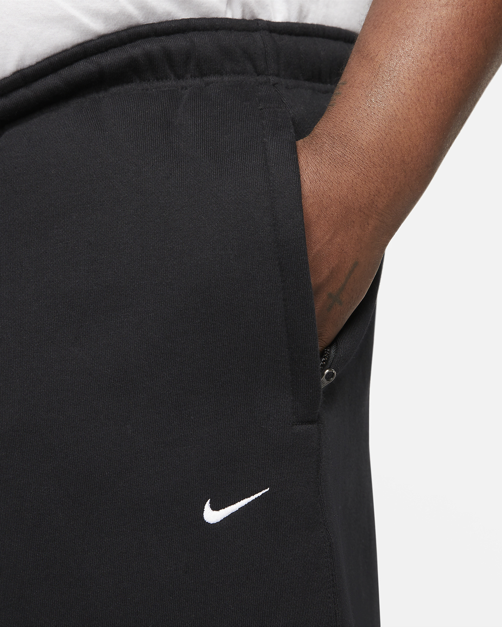 Nike Solo Swoosh Men's Fleece Pants - 9